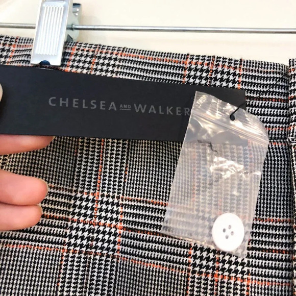 Chelsea and Walker RARE Plaid Flare Clasp Pants 4 - Picture 5 of 11